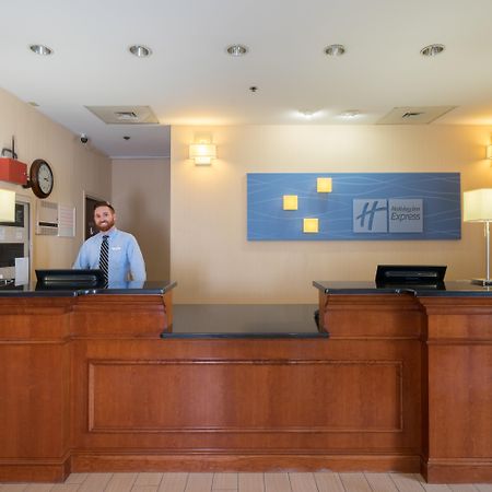 Holiday Inn Express And Suites Quakertown - Allentown Area By Ihg Exteriör bild