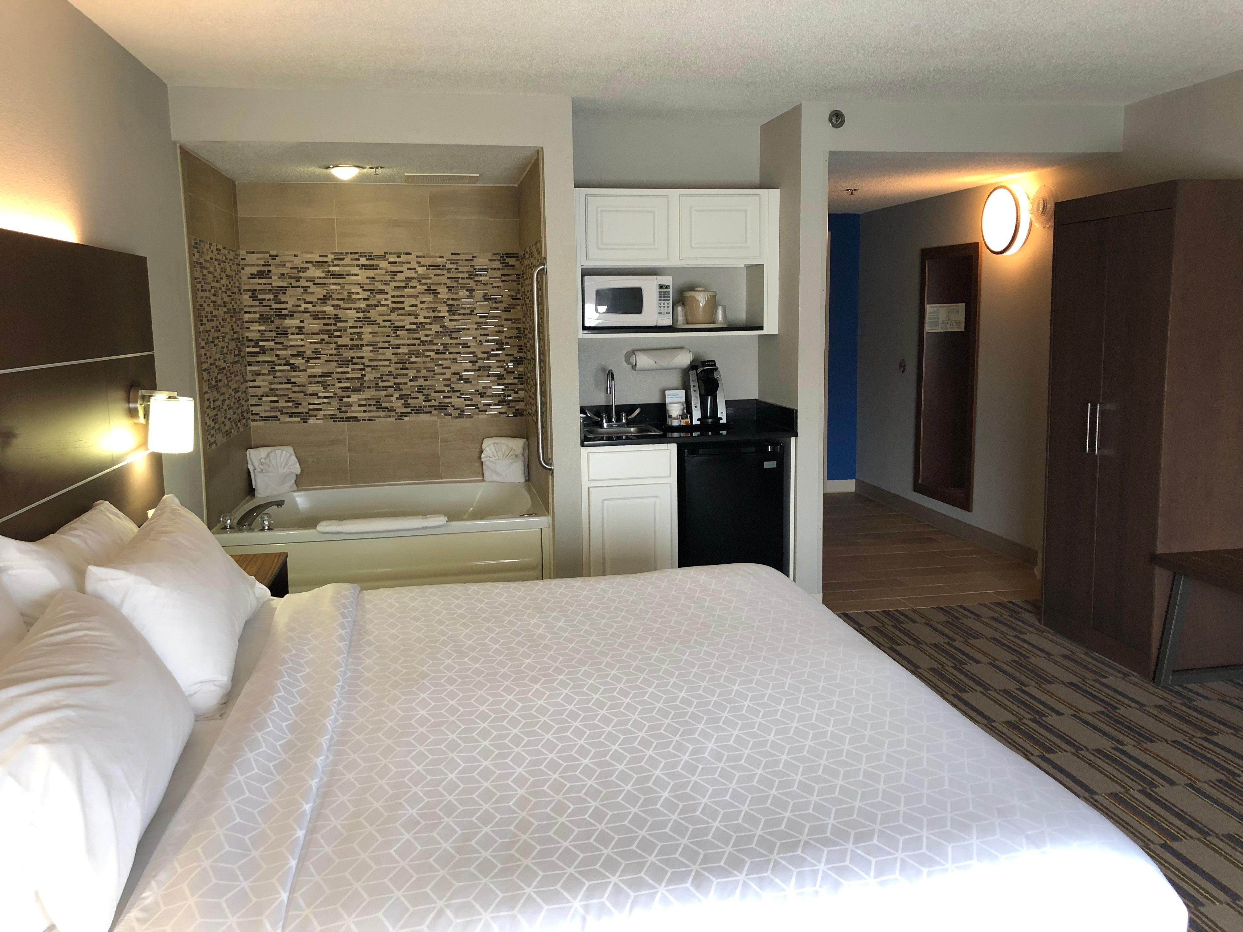Holiday Inn Express And Suites Quakertown - Allentown Area By Ihg Exteriör bild