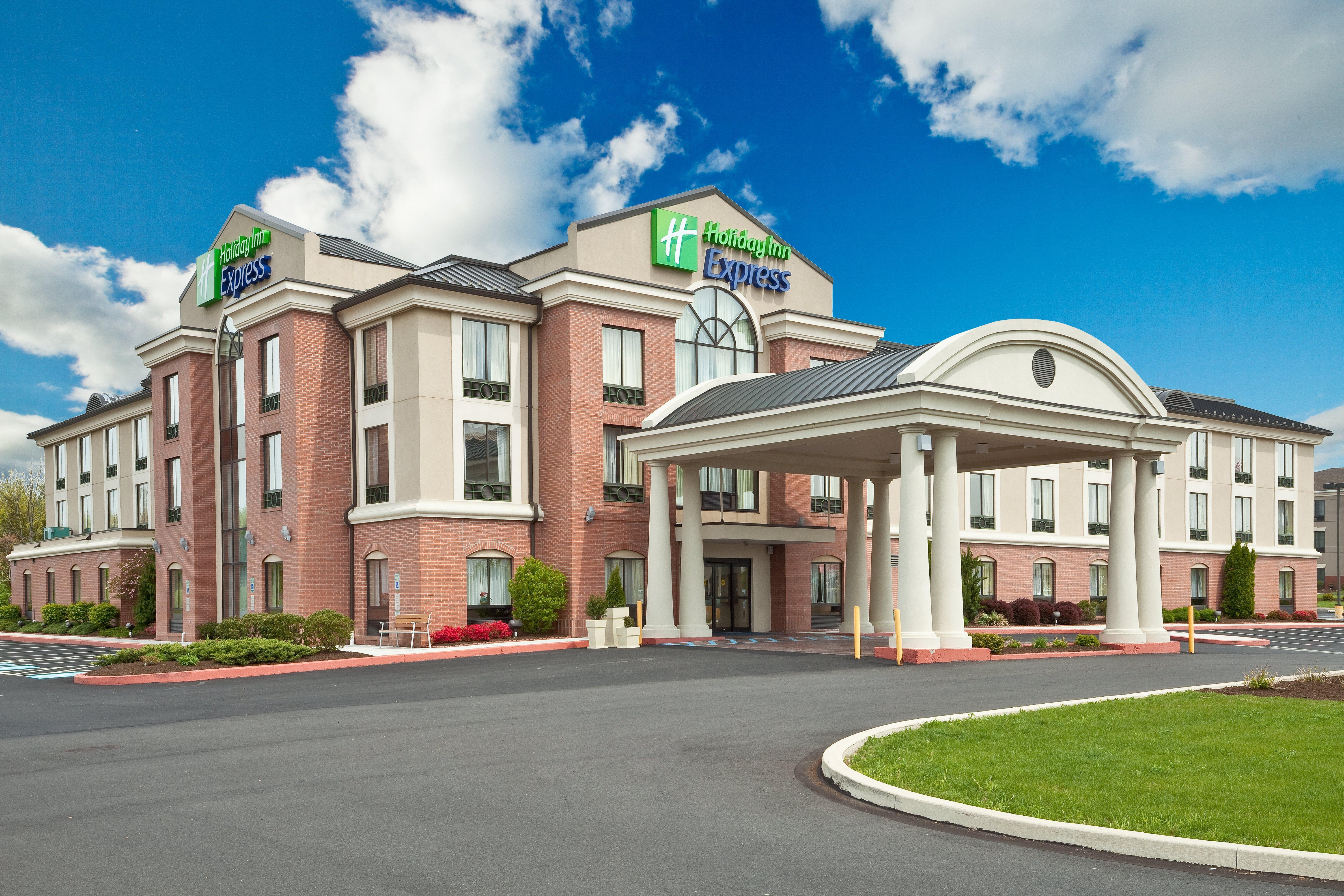 Holiday Inn Express And Suites Quakertown - Allentown Area By Ihg Exteriör bild