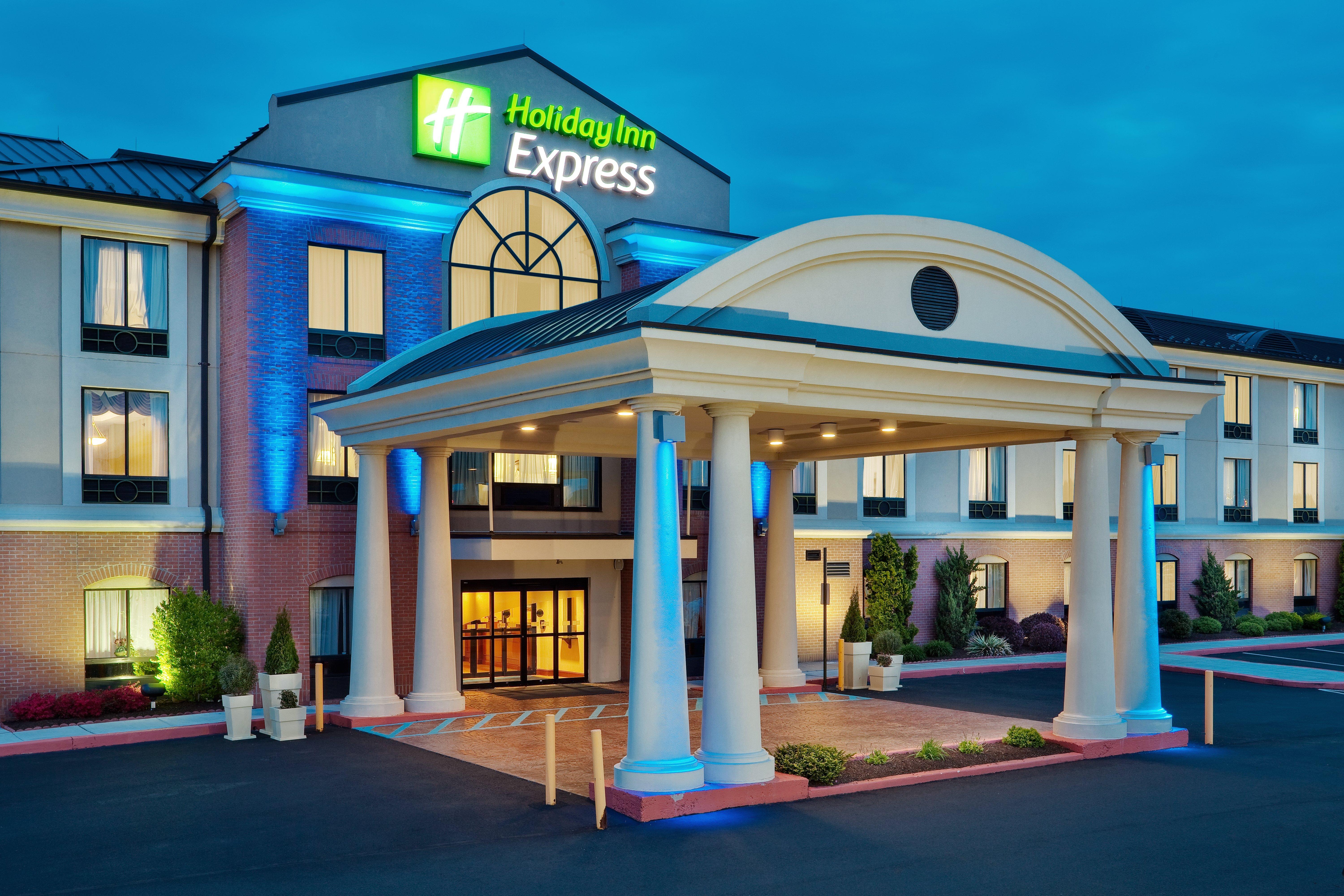 Holiday Inn Express And Suites Quakertown - Allentown Area By Ihg Exteriör bild