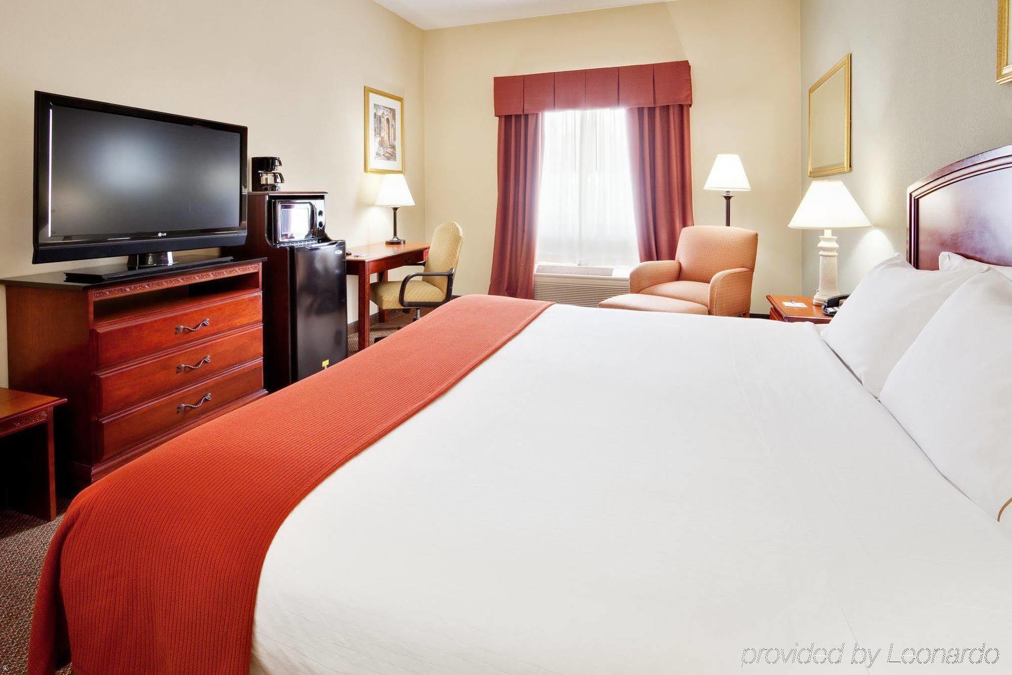 Holiday Inn Express And Suites Quakertown - Allentown Area By Ihg Exteriör bild